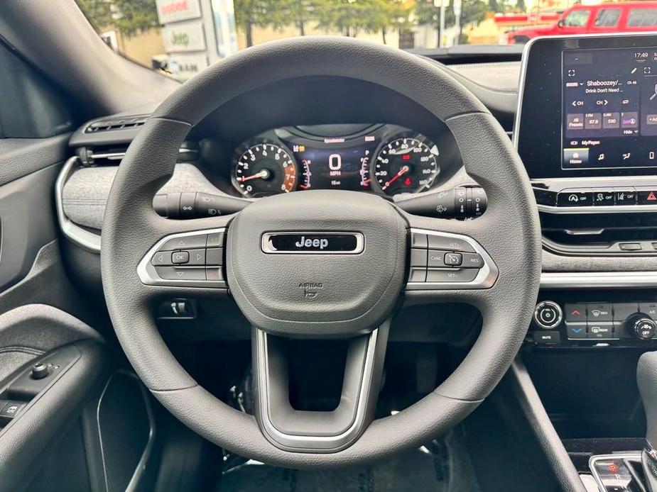 new 2025 Jeep Compass car, priced at $28,090