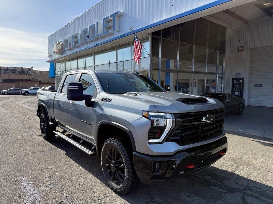 new 2025 Chevrolet Silverado 2500 car