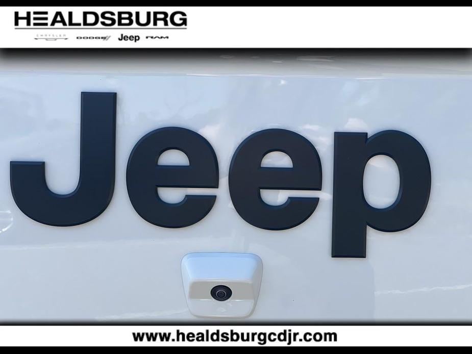 new 2024 Jeep Gladiator car, priced at $41,129