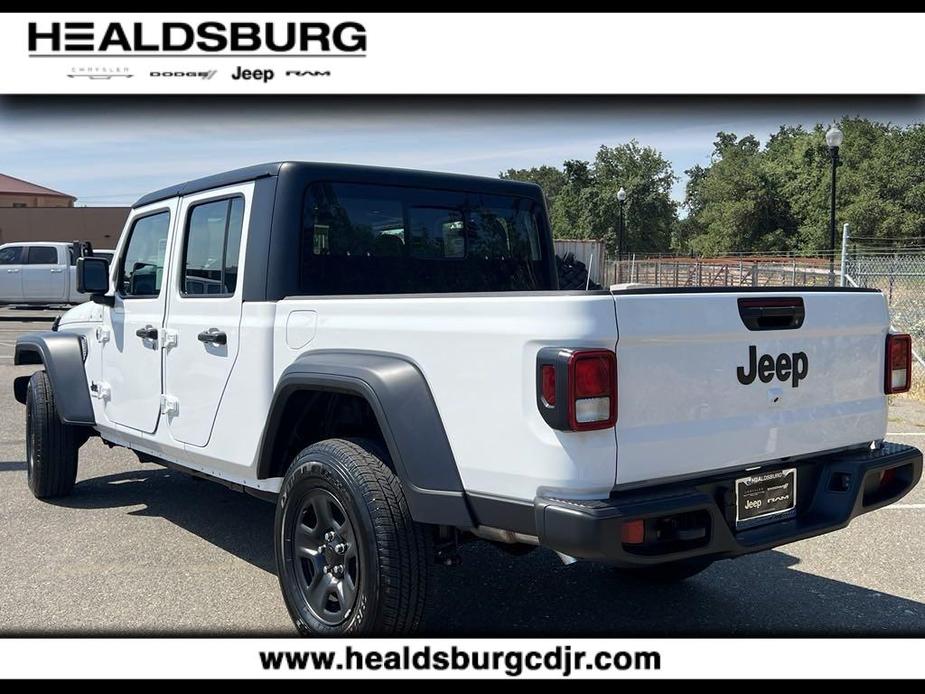 new 2024 Jeep Gladiator car, priced at $41,129