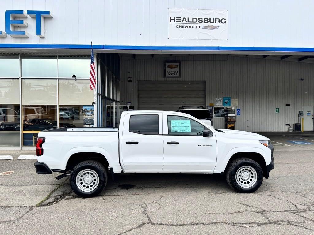 new 2024 Chevrolet Colorado car, priced at $32,135