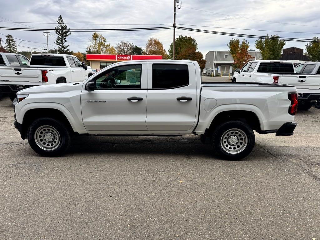 new 2024 Chevrolet Colorado car, priced at $32,135