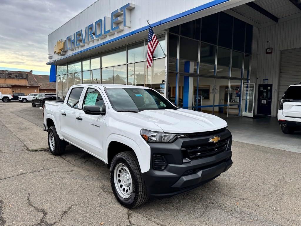 new 2024 Chevrolet Colorado car, priced at $32,135