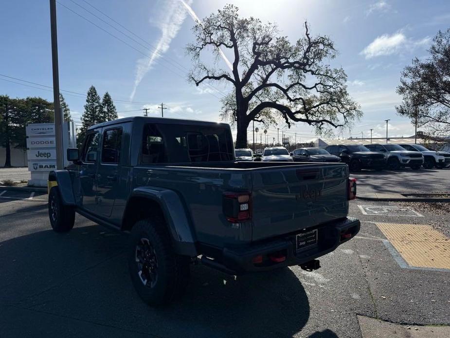 new 2025 Jeep Gladiator car, priced at $65,240