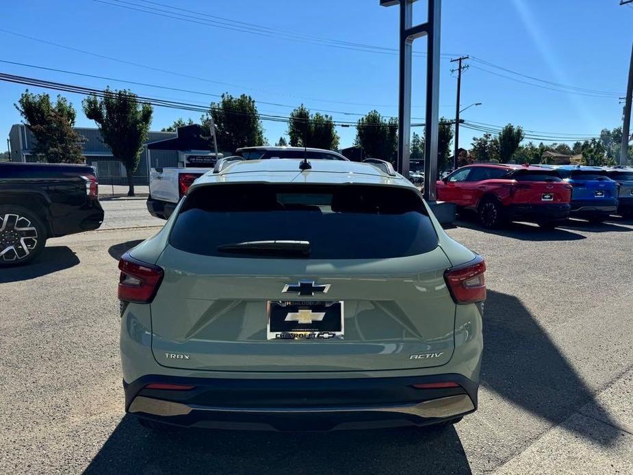 new 2025 Chevrolet Trax car, priced at $26,190