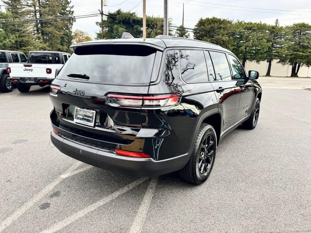 new 2025 Jeep Grand Cherokee L car, priced at $48,530