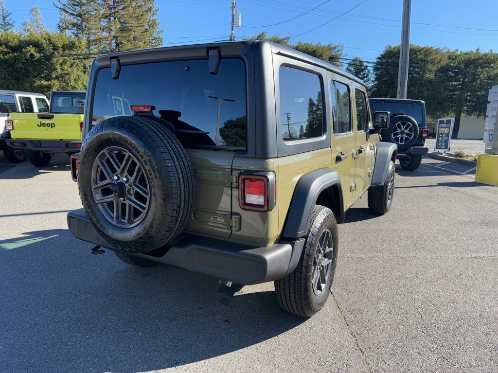 new 2025 Jeep Wrangler car, priced at $47,720