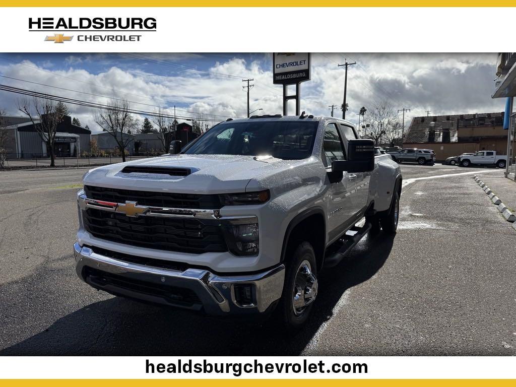 new 2025 Chevrolet Silverado 3500 car, priced at $78,140