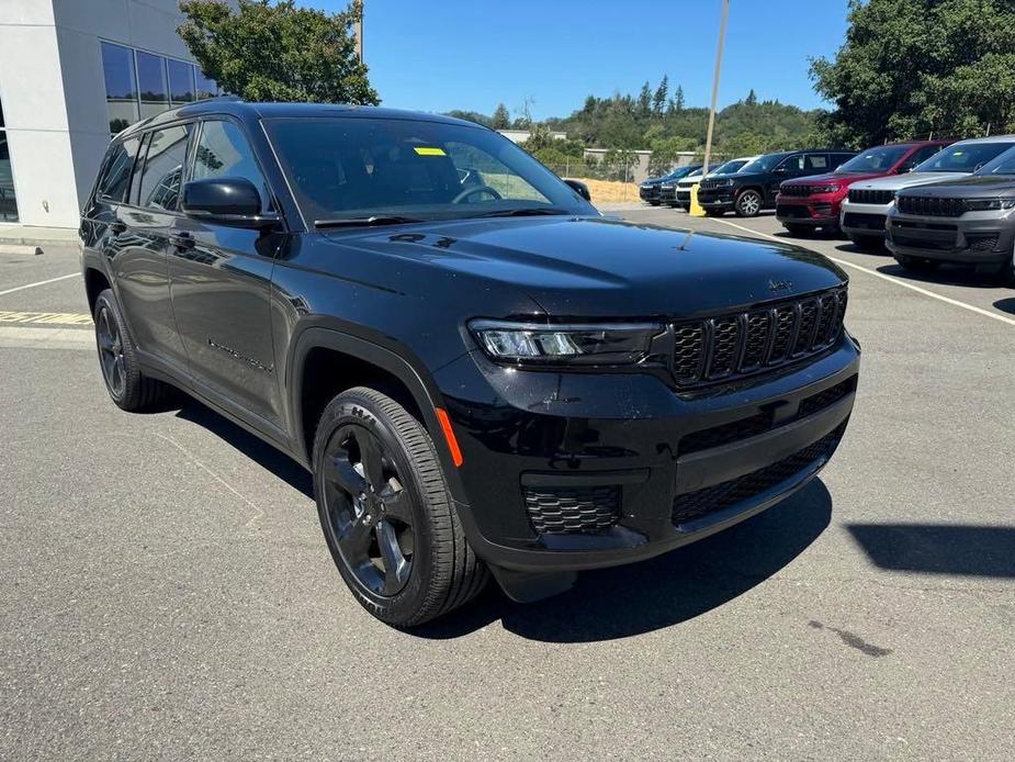 new 2024 Jeep Grand Cherokee L car, priced at $49,670