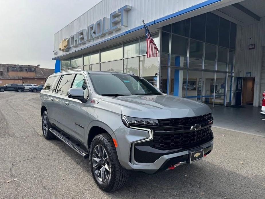 new 2024 Chevrolet Suburban car