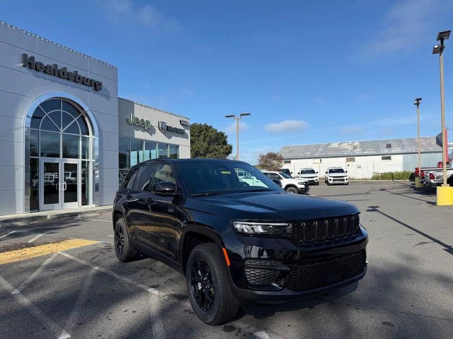 new 2025 Jeep Grand Cherokee car, priced at $46,530