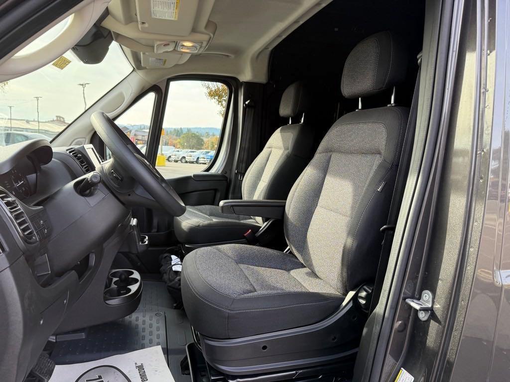 new 2025 Ram ProMaster 2500 car, priced at $55,870