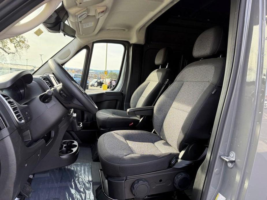 new 2025 Ram ProMaster 2500 car, priced at $58,065