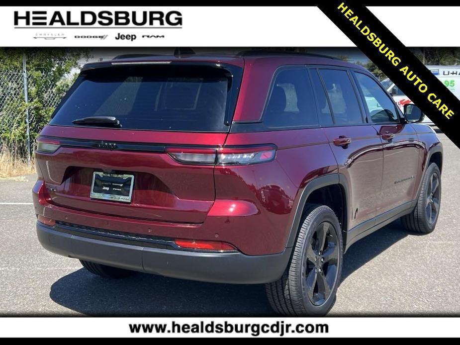 new 2024 Jeep Grand Cherokee car, priced at $49,670