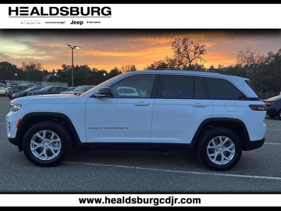 used 2024 Jeep Grand Cherokee car, priced at $39,500