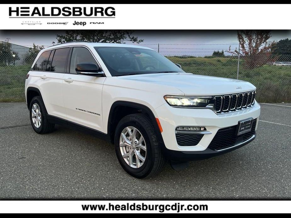 used 2024 Jeep Grand Cherokee car, priced at $39,500