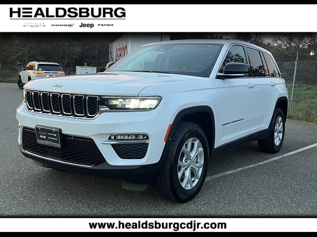 used 2024 Jeep Grand Cherokee car, priced at $39,500