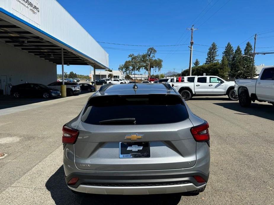 new 2024 Chevrolet Trax car, priced at $25,085