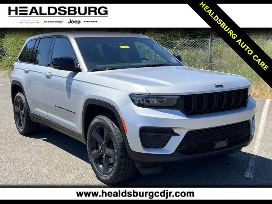 new 2024 Jeep Grand Cherokee car, priced at $47,670