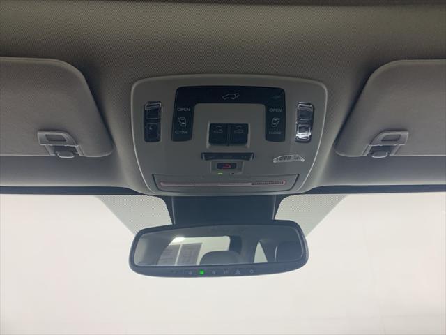 used 2022 Toyota Sienna car, priced at $37,799