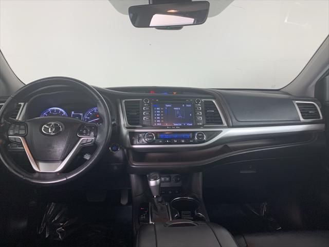 used 2018 Toyota Highlander car, priced at $21,740