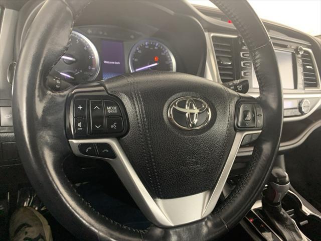 used 2018 Toyota Highlander car, priced at $21,740