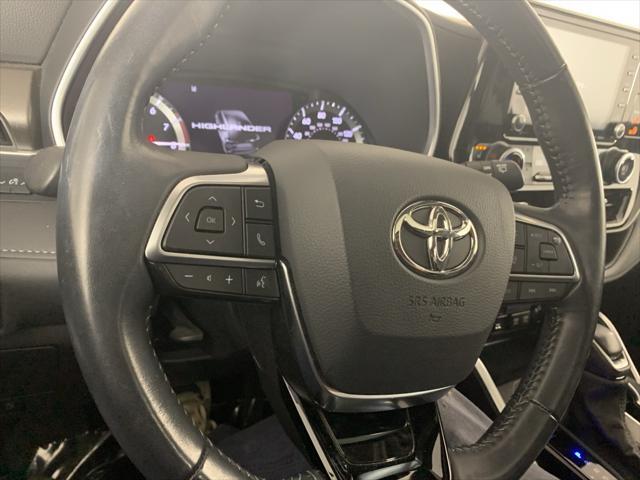 used 2021 Toyota Highlander car, priced at $34,310