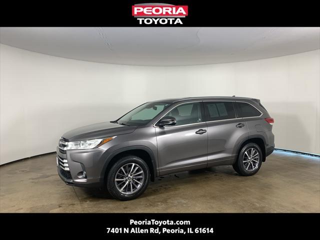 used 2018 Toyota Highlander car, priced at $29,300