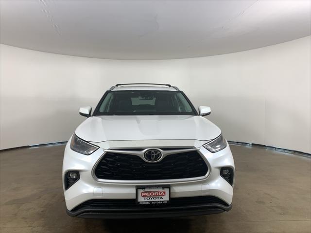 used 2023 Toyota Highlander car, priced at $39,446