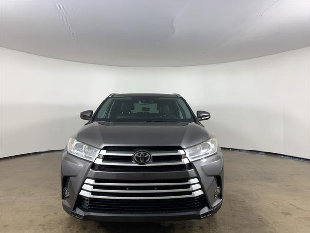 used 2017 Toyota Highlander car, priced at $25,406