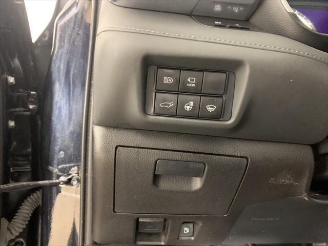 used 2021 Toyota Highlander car