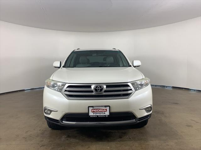 used 2013 Toyota Highlander car, priced at $10,750