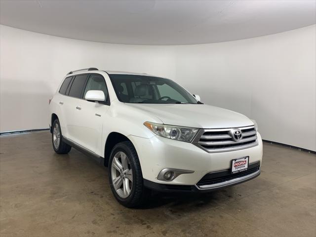 used 2013 Toyota Highlander car, priced at $10,750