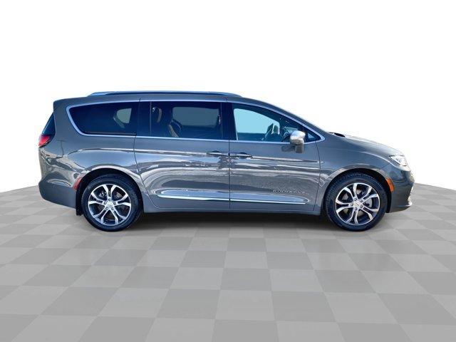 used 2022 Chrysler Pacifica car, priced at $38,519