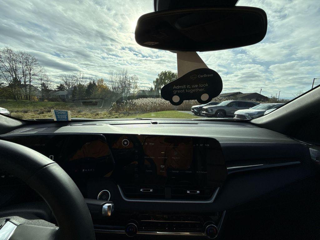 used 2025 Chevrolet Equinox car, priced at $27,905