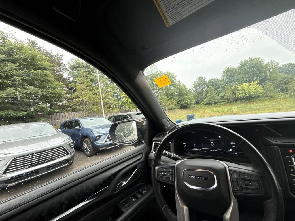 used 2022 GMC Yukon XL car, priced at $53,459