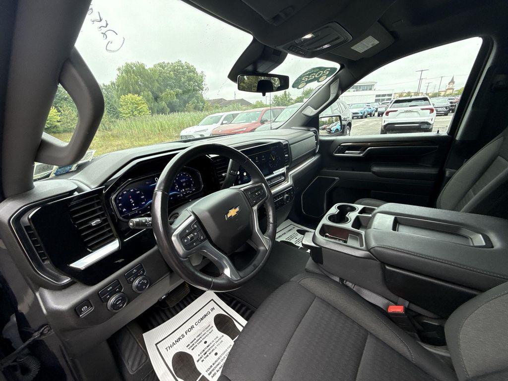used 2022 Chevrolet Silverado 1500 car, priced at $36,931