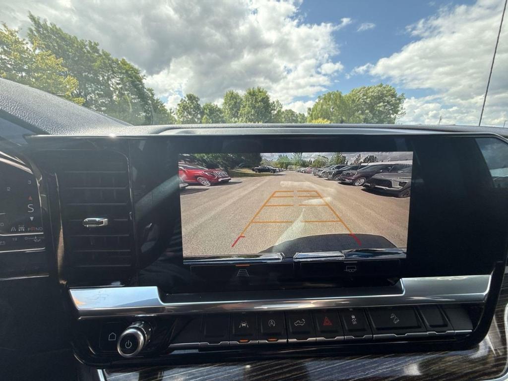 used 2022 GMC Sierra 1500 car, priced at $44,222