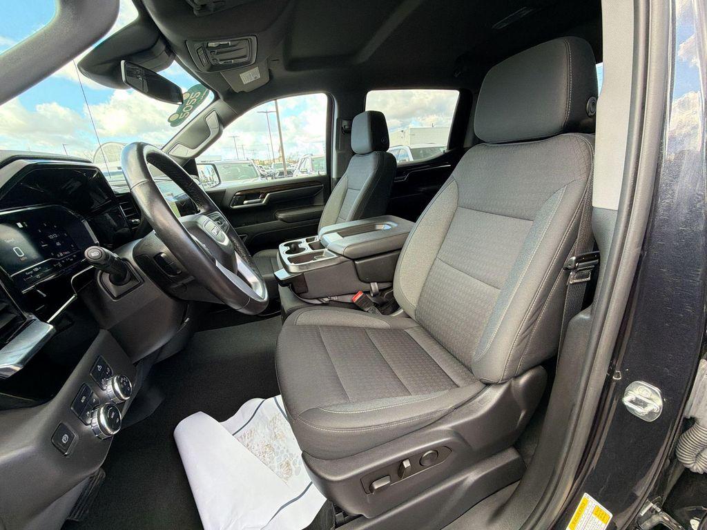 used 2022 GMC Sierra 1500 car, priced at $43,514