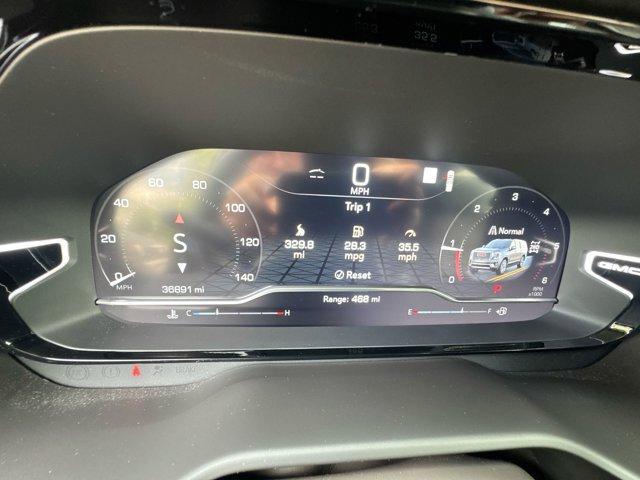 used 2023 GMC Yukon XL car, priced at $67,236