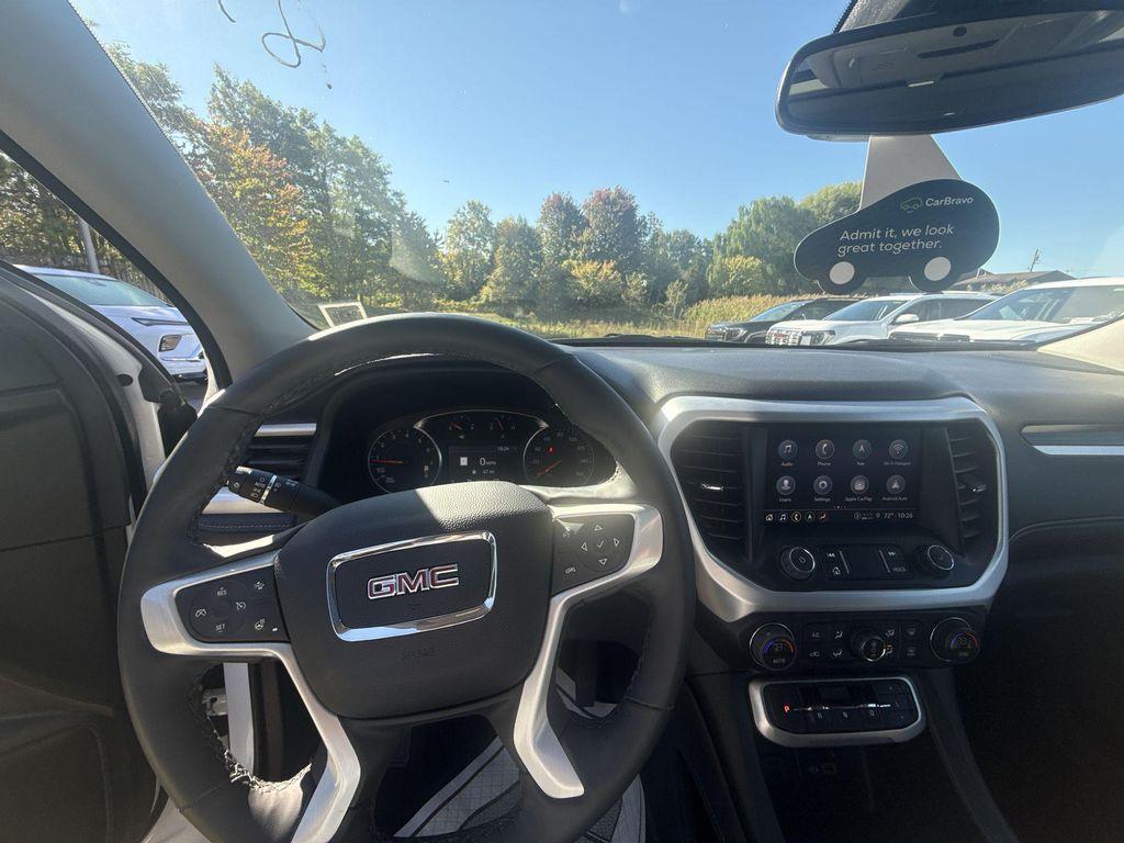 used 2023 GMC Acadia car, priced at $30,933