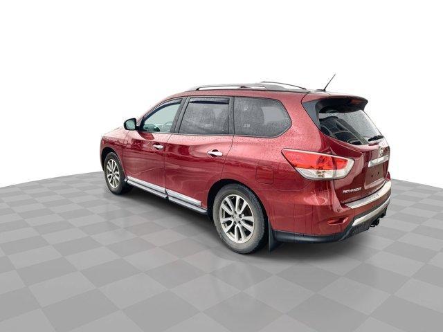 used 2015 Nissan Pathfinder car, priced at $12,868