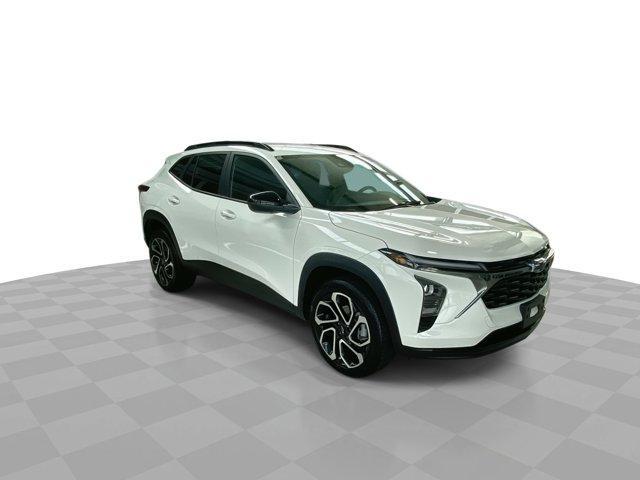 used 2025 Chevrolet Trax car, priced at $24,905