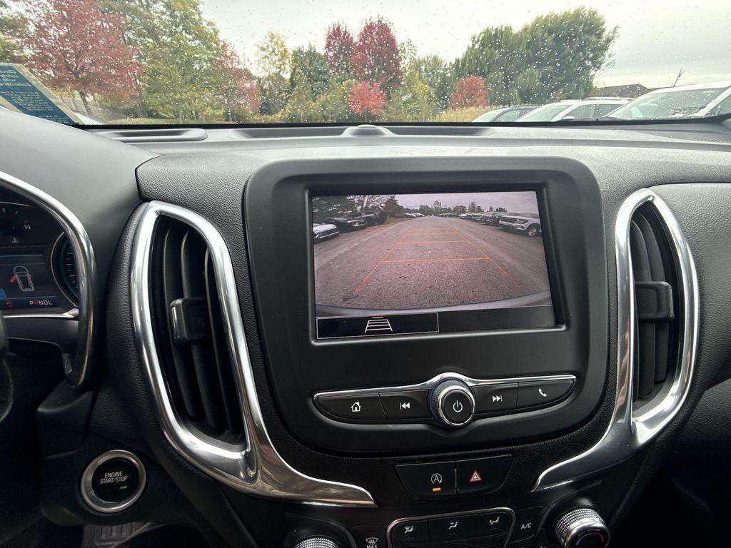 used 2024 Chevrolet Equinox car, priced at $22,919