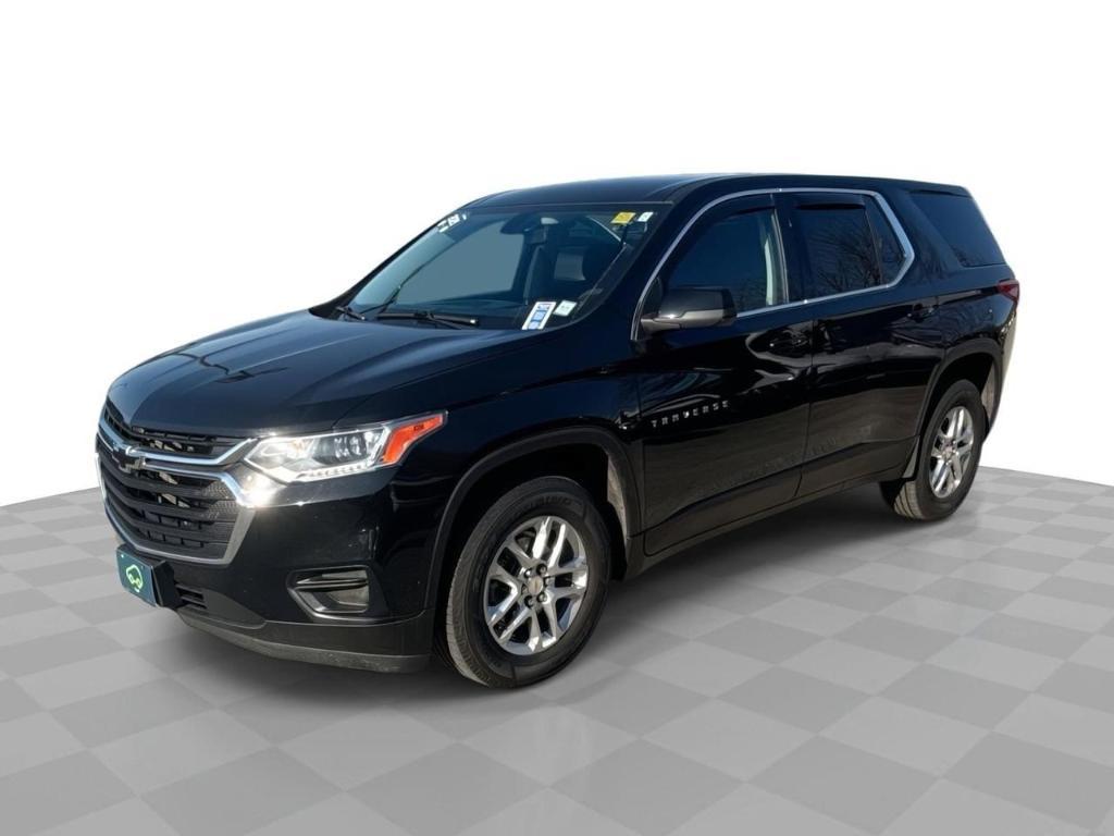 used 2021 Chevrolet Traverse car, priced at $22,559