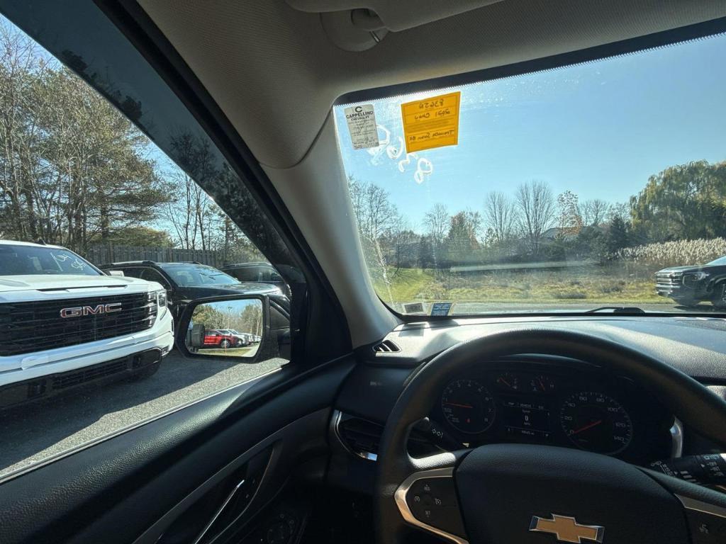 used 2021 Chevrolet Traverse car, priced at $22,559