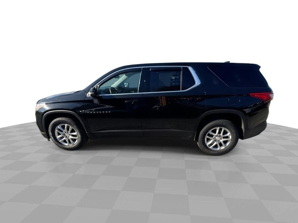 used 2021 Chevrolet Traverse car, priced at $22,559