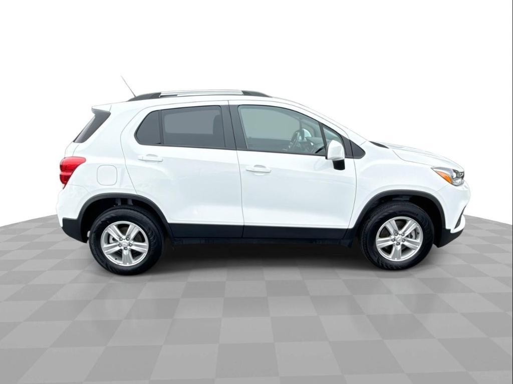 used 2022 Chevrolet Trax car, priced at $18,509