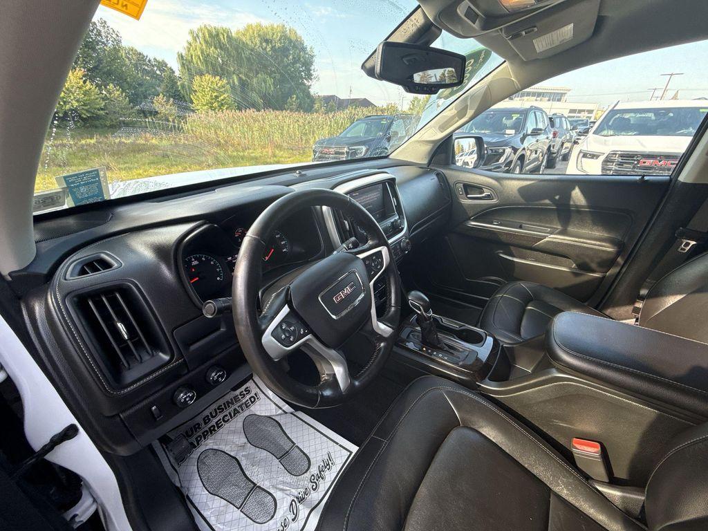 used 2022 GMC Canyon car, priced at $30,948