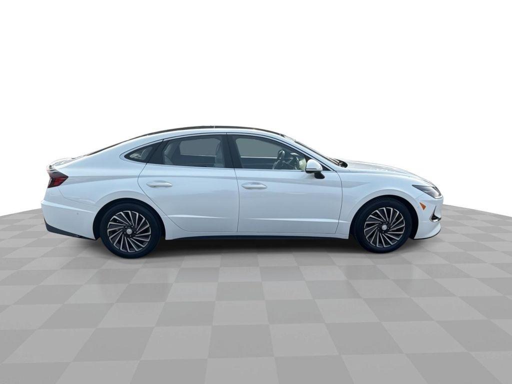 used 2022 Hyundai Sonata Hybrid car, priced at $23,529